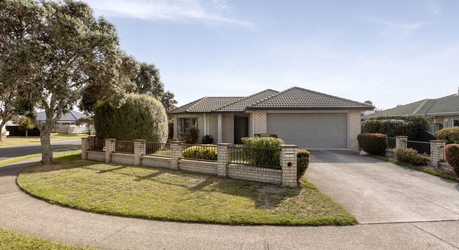  at 5 Evansbel Place, Papamoa Beach, Papamoa