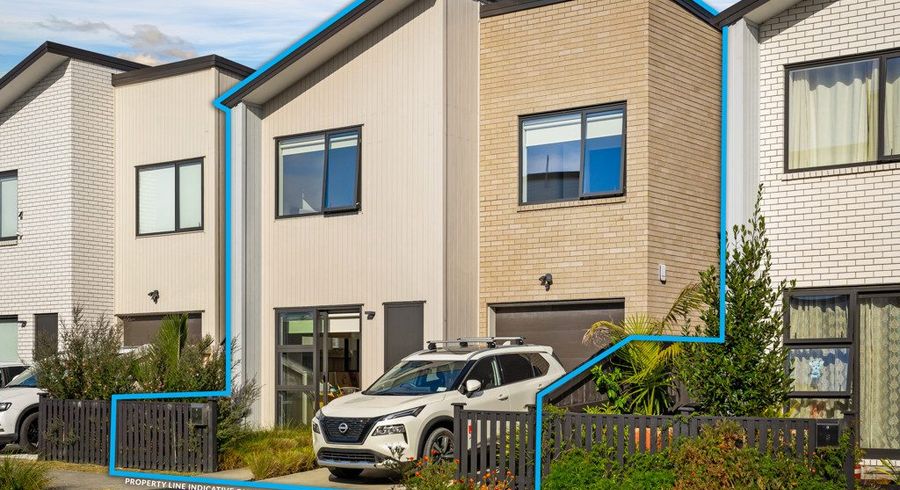  at 6 Coast Garden Drive, Hobsonville, Waitakere City, Auckland