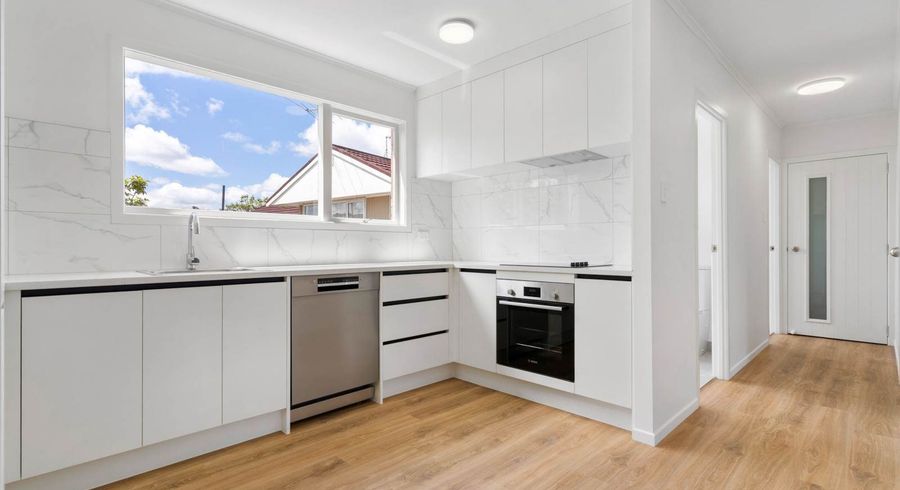  at 2/34 Richard Farrell Avenue, Remuera, Auckland City, Auckland