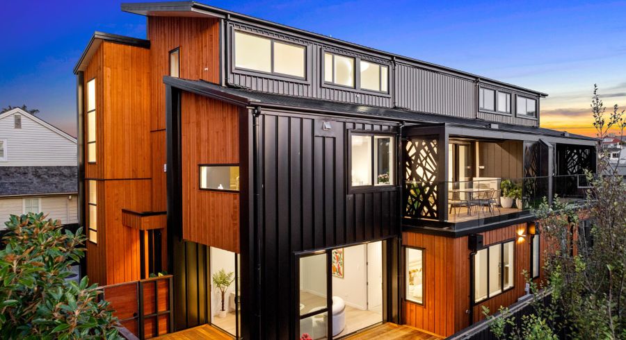  at 7D Crete Avenue, Milford, Auckland