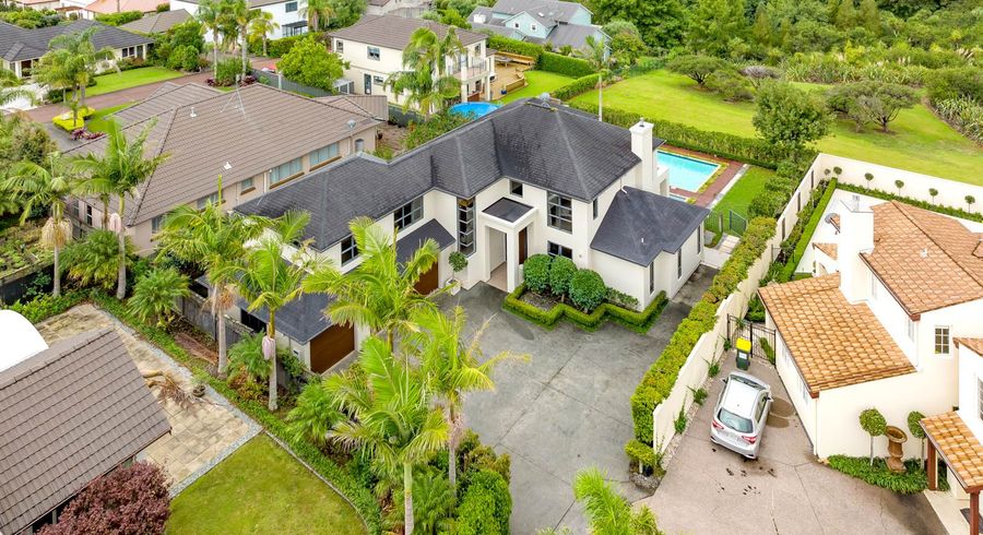  at 17 English Oak Drive, Schnapper Rock, Auckland