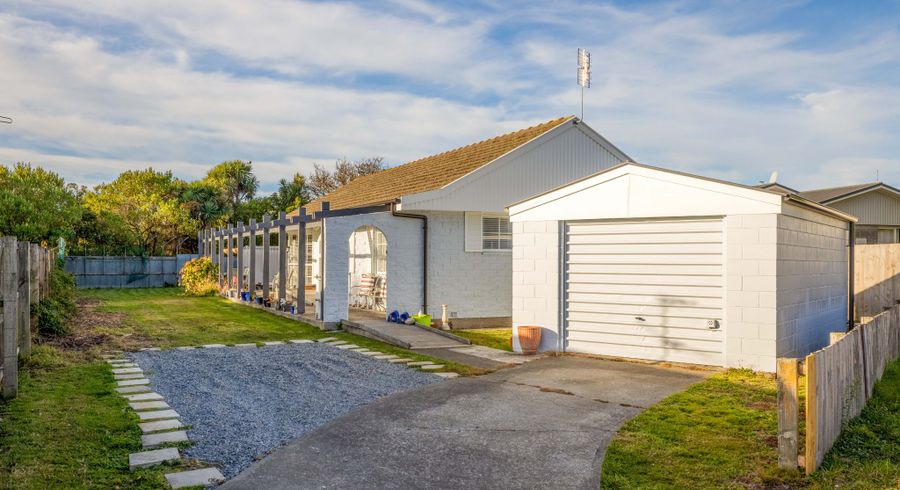  at 24 Besant Place, Avondale, Christchurch