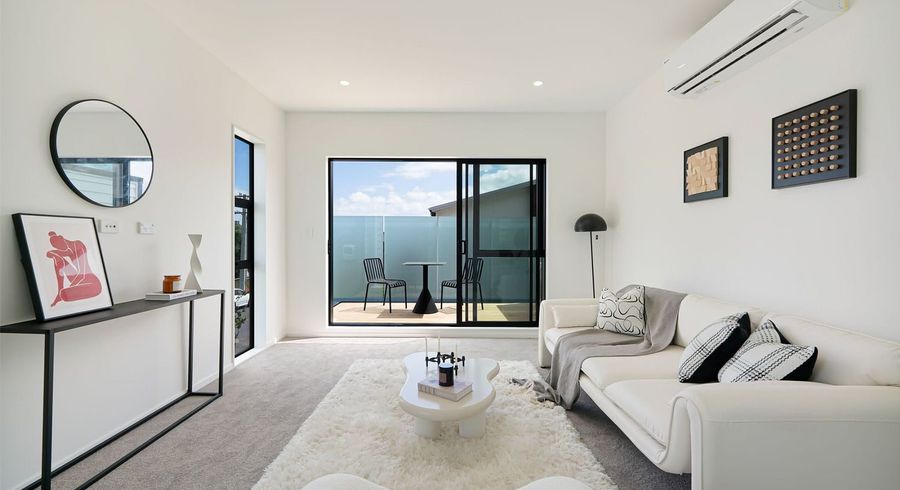  at 14 Torino Street, Point England, Auckland City, Auckland