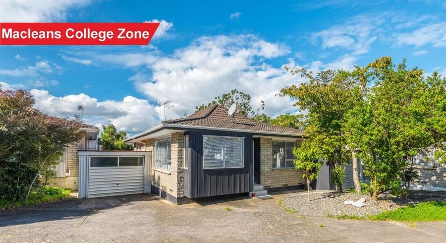  at 2/27 Parkhill Road, Howick, Auckland