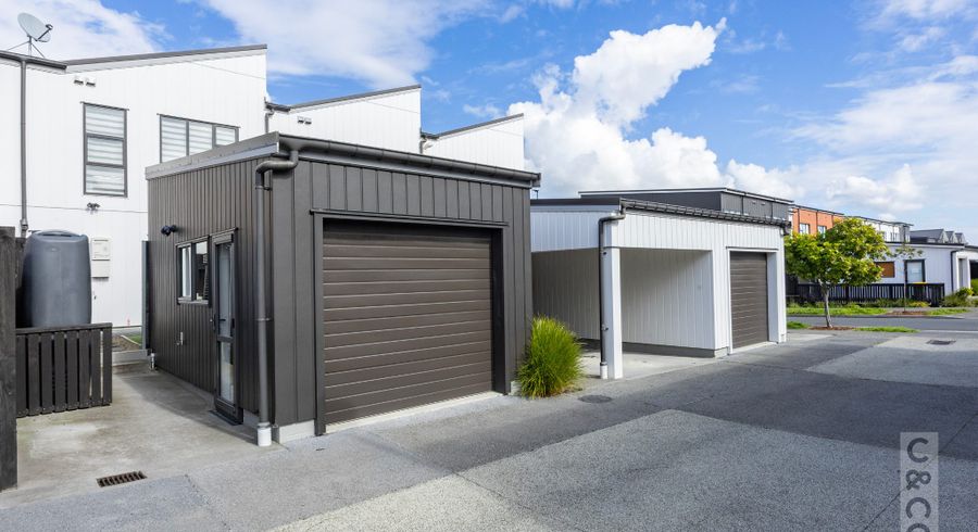  at 24 Manarini Road, Westgate, Waitakere City, Auckland