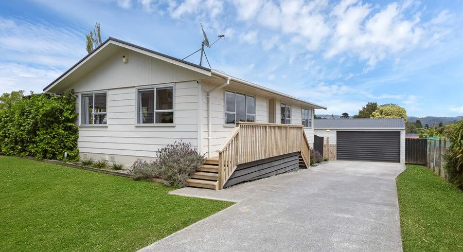  at 9 Ohira Place, Henderson, Waitakere City, Auckland