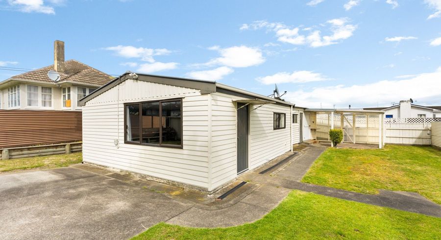  at 105 Harper Street, Gonville, Whanganui, Manawatu / Whanganui
