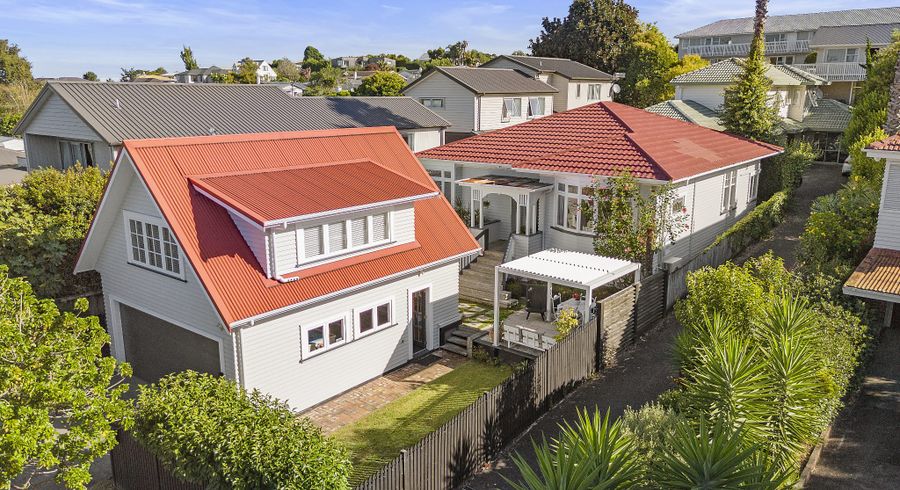  at 6 Ewenson Avenue, One Tree Hill, Auckland