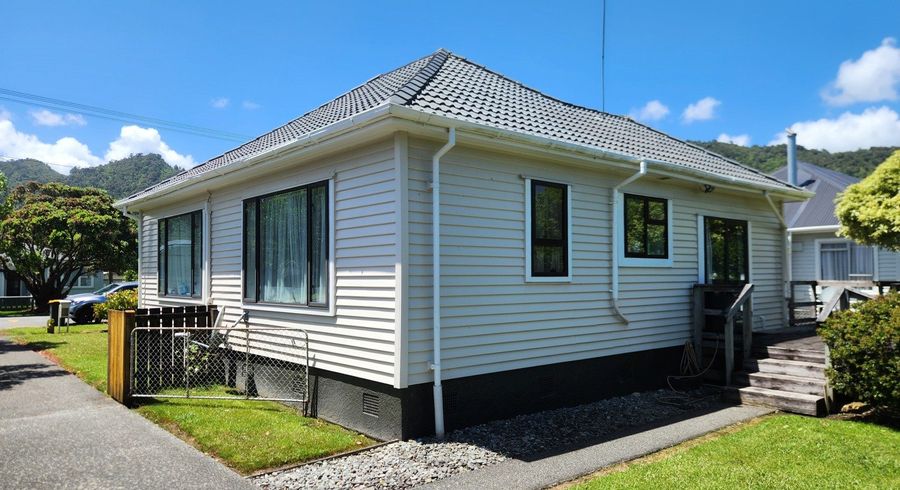  at 40 Monro Street, Cobden, Grey, West Coast