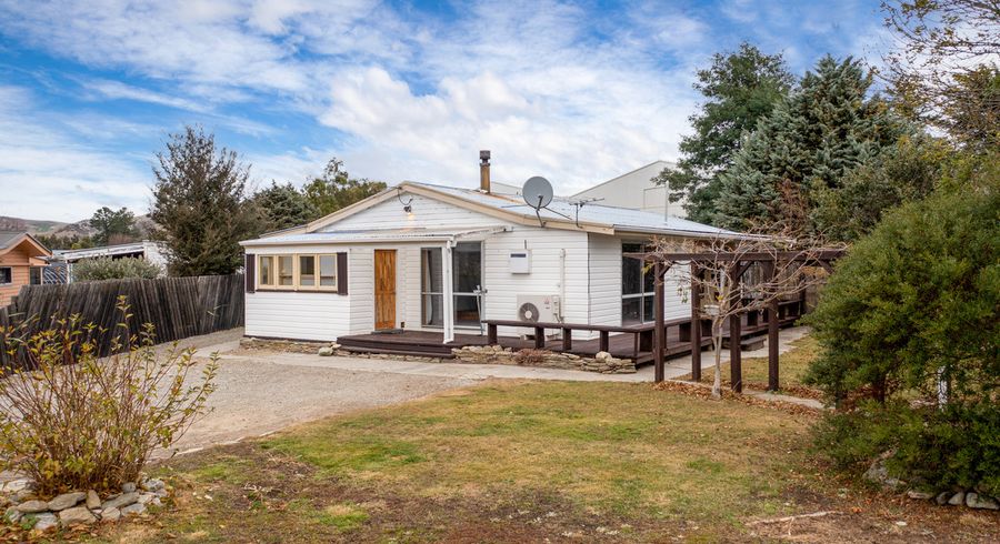  at 24 Domain Road, Ettrick