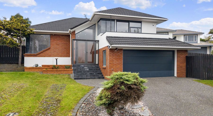  at 32 Currell Way, Somerville, Manukau City, Auckland