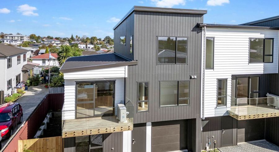  at Lot 6/24 Wayne Drive, Mangere, Manukau City, Auckland