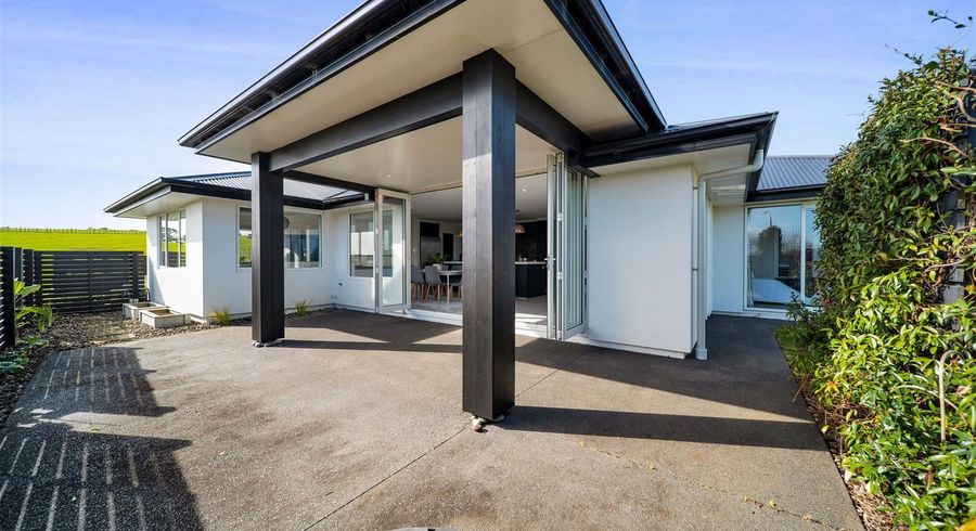  at 4 Vardon Way, Waiwhakaiho, New Plymouth