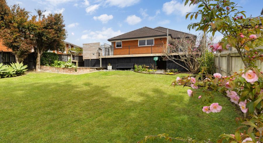  at 1540 Dominion Extension, MOUNT ROSKILL, AUCKLAND