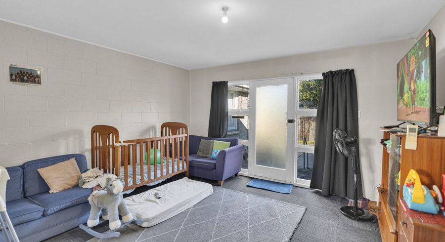  at 2/30 London Street, Richmond, Christchurch City, Canterbury