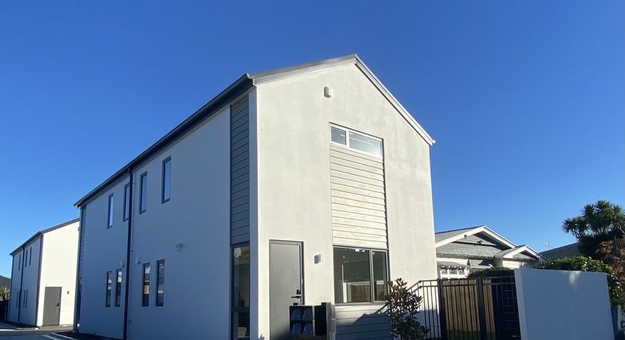  at 1/112 Burke Street, Sydenham, Christchurch