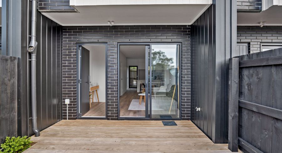  at 3-19 Meg Lane, Glen Eden, Waitakere City, Auckland