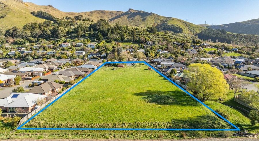  at 128-130 Port Hills Road, Heathcote, Christchurch City, Canterbury