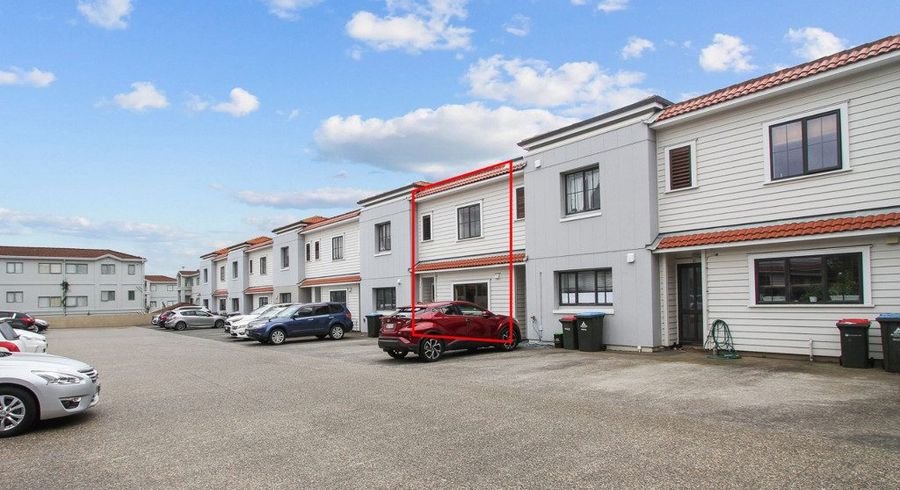  at 8/1 Harrison Road, Mount Wellington, Auckland