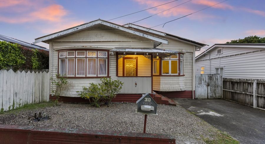  at 30 Cumberland Avenue, Westmere, Auckland