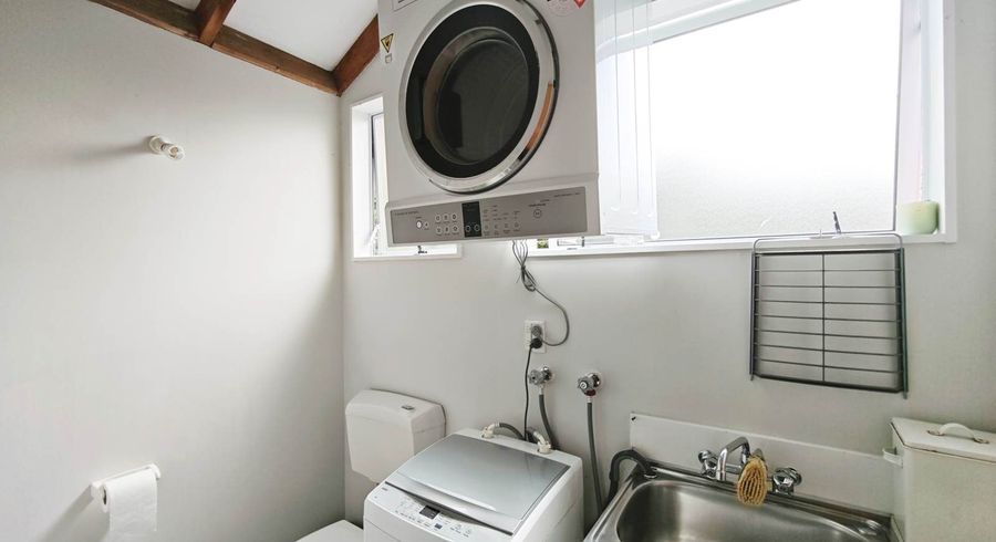  at 11B Helicon Place, Sunnynook, North Shore City, Auckland