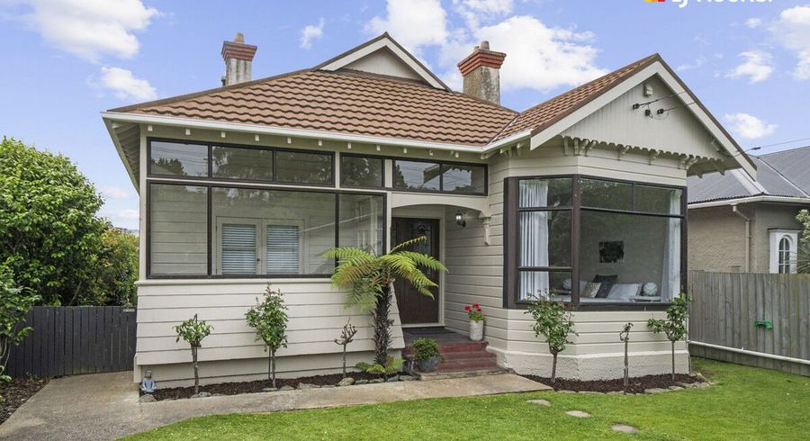  at 168 Victoria Road, Saint Clair, Dunedin