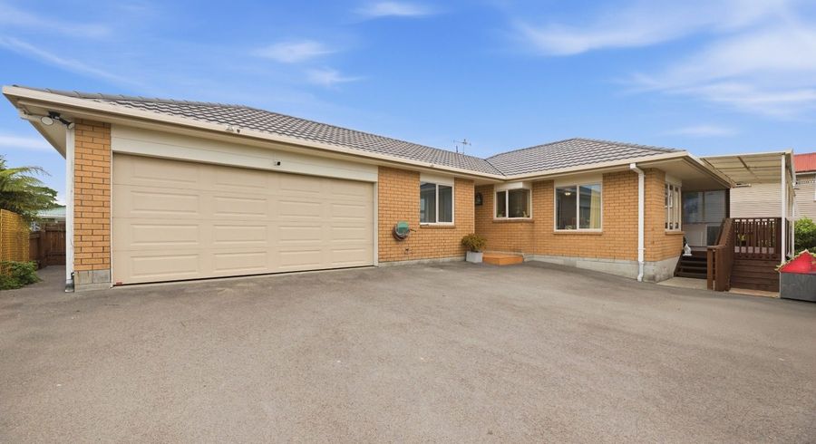  at 30B Pooles Road, Greerton, Tauranga, Bay Of Plenty