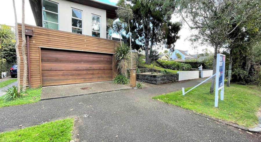  at 32 Peary Road, Mount Eden, Auckland