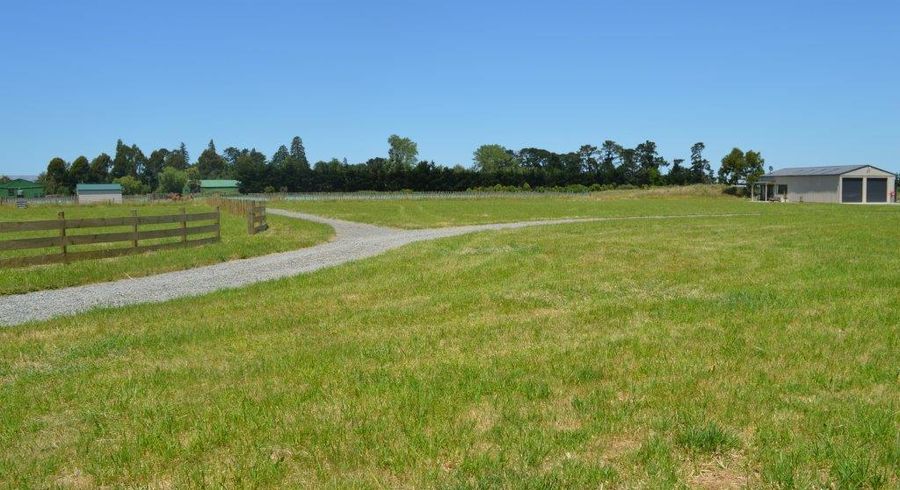  at 43 Andersons Line, Clareville, Carterton