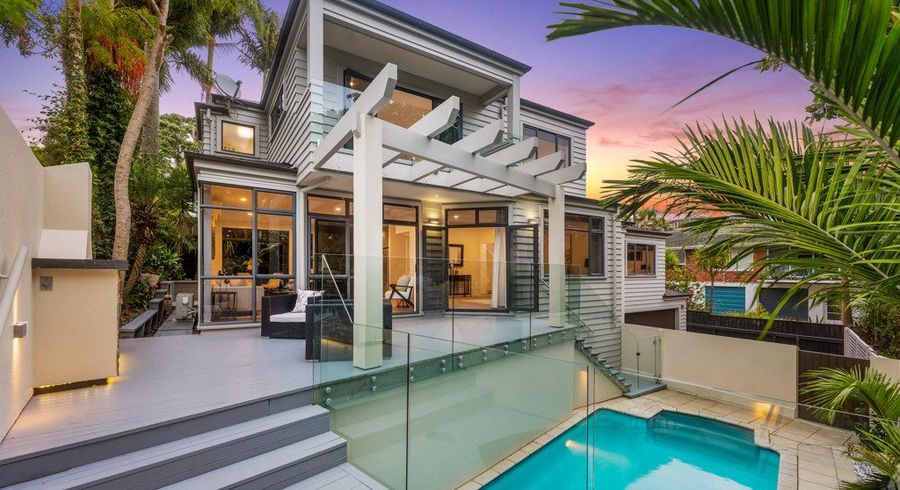  at 1A Whitby Crescent, Mairangi Bay, North Shore City, Auckland