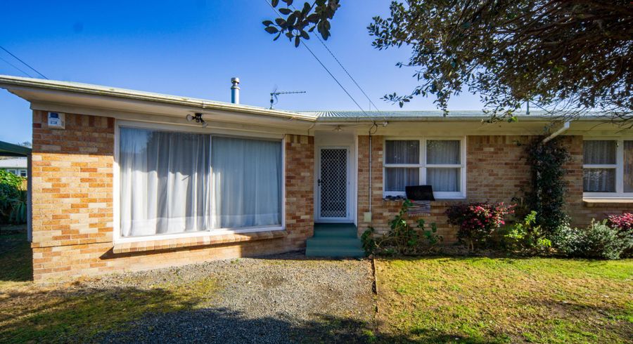  at 72 Mount View Road, Melville, Hamilton, Waikato