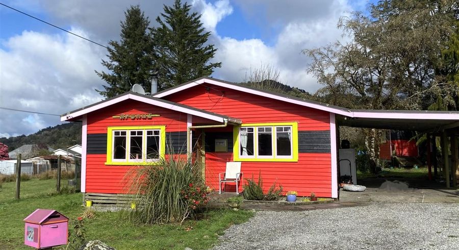  at 30 Stafford Street, Blackball, Greymouth