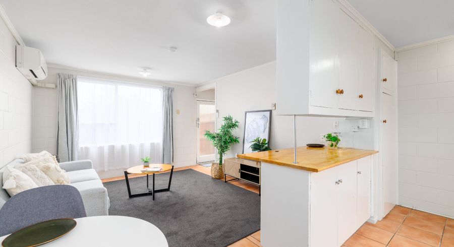  at 21 Olliviers Road, Phillipstown, Christchurch City, Canterbury
