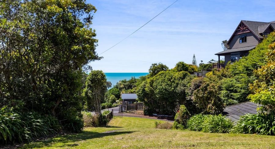  at 20 Onaero Beach Road, Onaero