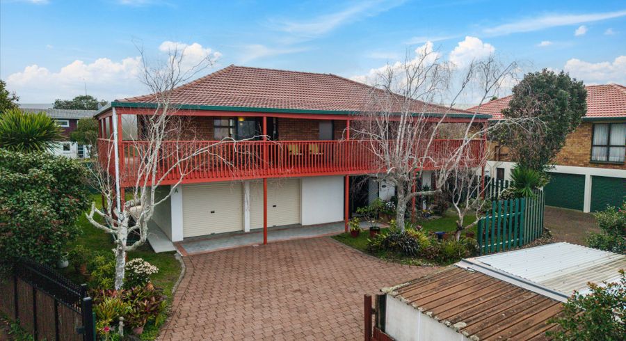  at 1/45 Pakira Avenue, Glendene, Waitakere City, Auckland