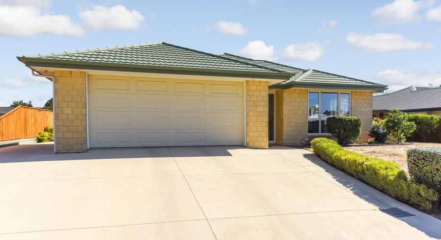  at 14 Harriet Court, Richmond