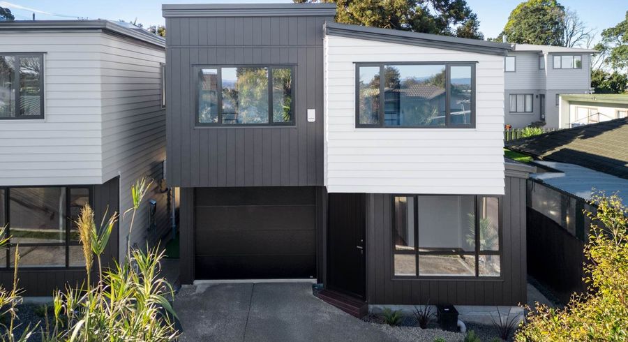  at 24F Roberts Road, Glenfield, North Shore City, Auckland