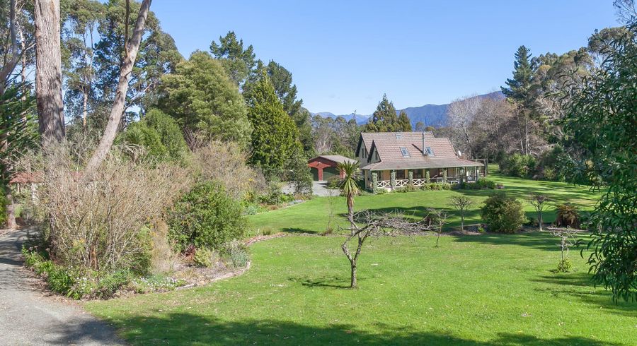  at 7 Fraser Road, Rangihaeata