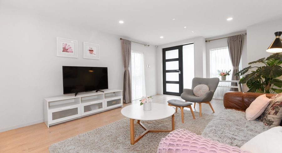  at 16 Whakatupu Road, Flat Bush, Auckland