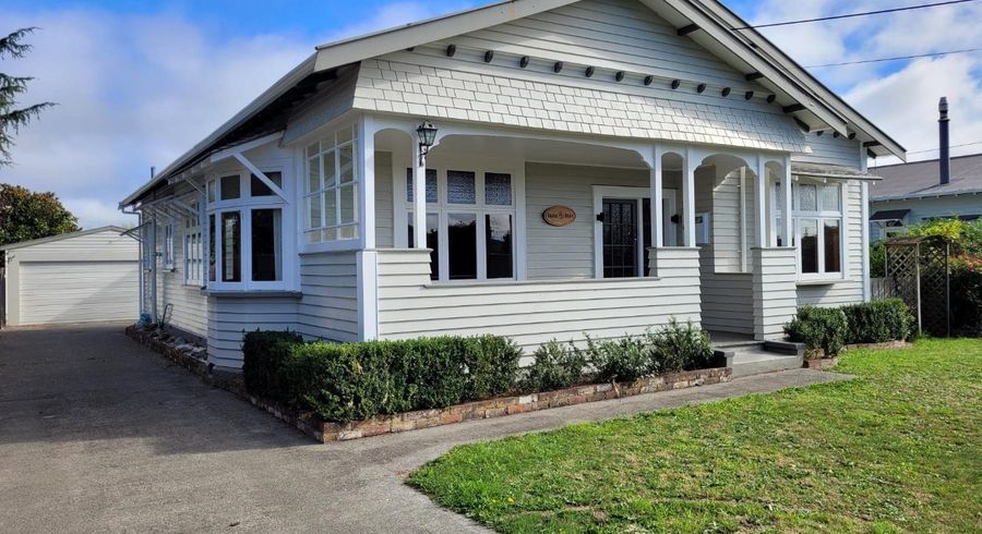  at 12 Garrison Street, Carterton
