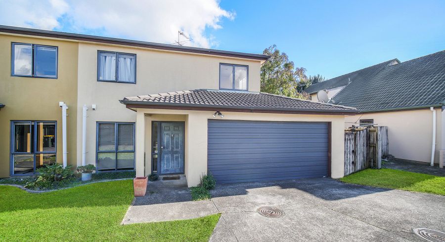  at 19 Whitbourne Heights, The Gardens, Manukau City, Auckland