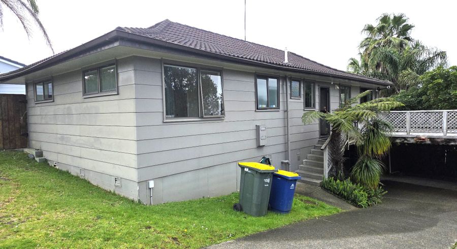  at Torbay, North Shore City, Auckland