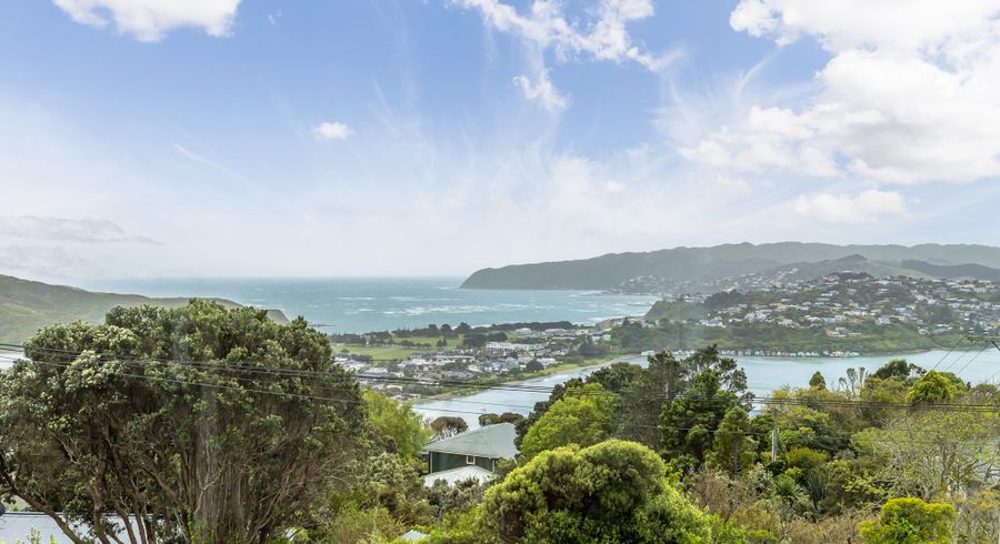  at 92 Kahu Road, Paremata, Porirua, Wellington