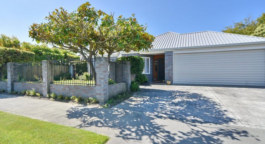  at 30 Farnswood Place, Redwood, Christchurch City, Canterbury