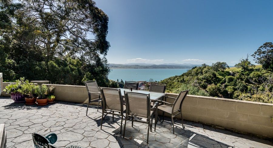  at 2/3 Lighthouse Road, Bluff Hill, Napier
