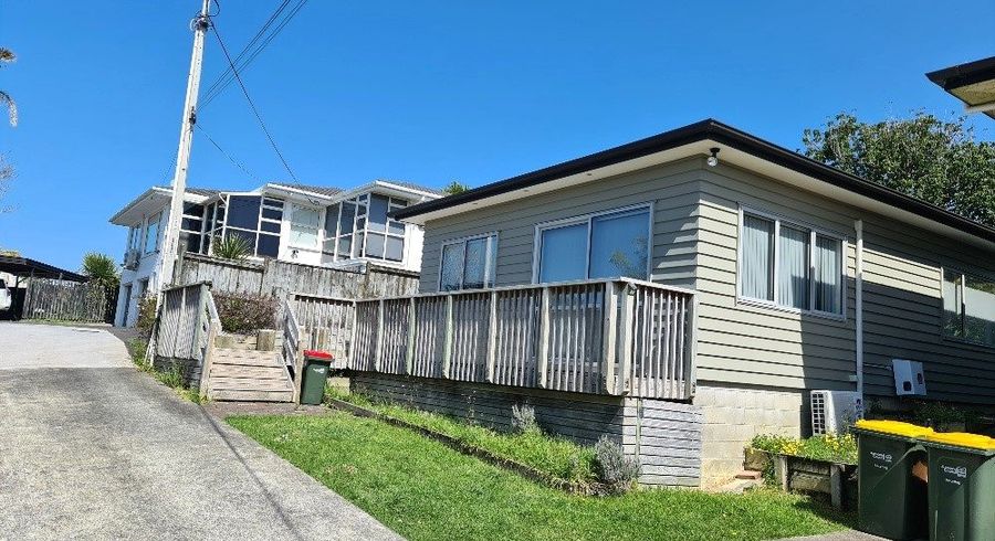  at flat/44 Penzance Road, Mairangi Bay, North Shore City, Auckland
