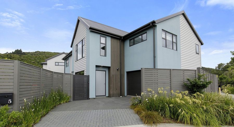  at 5 Te Whiti Grove, Waterloo, Lower Hutt, Wellington