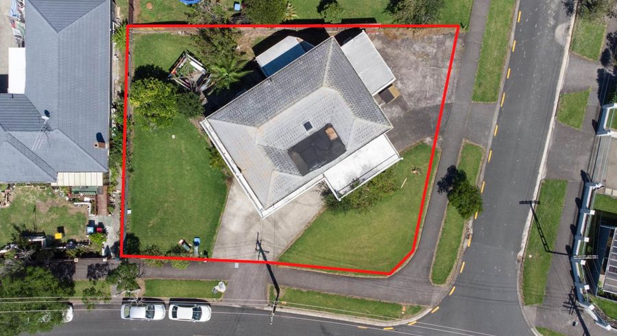  at 7 Cleland Crescent, Blockhouse Bay, Auckland