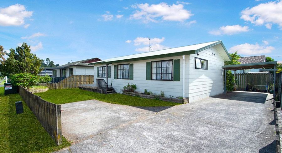  at 1/215 Waitemata Drive, Ranui, Waitakere City, Auckland