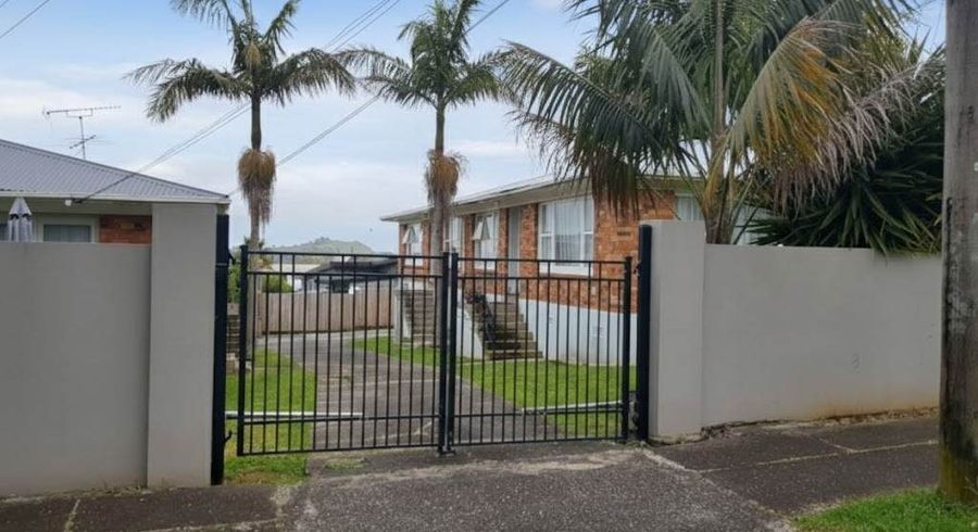  at 2/51 Grey Street, Onehunga, Auckland